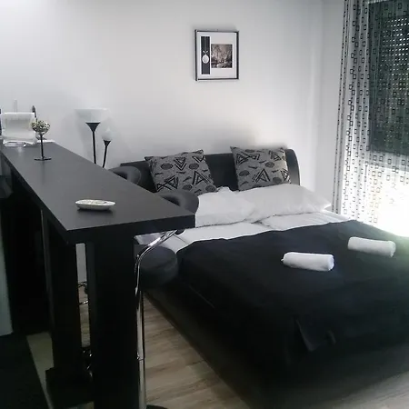 Feszek Apartment Debrecen